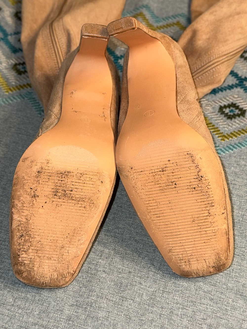 Lulus Loriah Light Nude Suede Square - Picture 6 of 6
